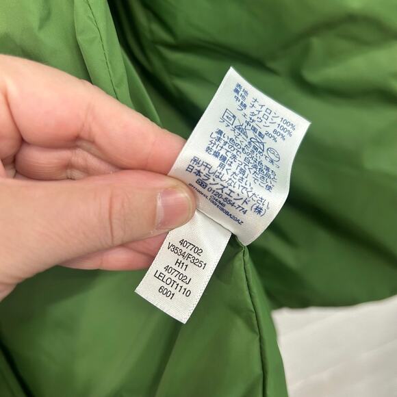 Lands' End Green Down Puffer Vest M Quilted Outdoor Core Preppy Quiet Luxury - Picture 5 of 6